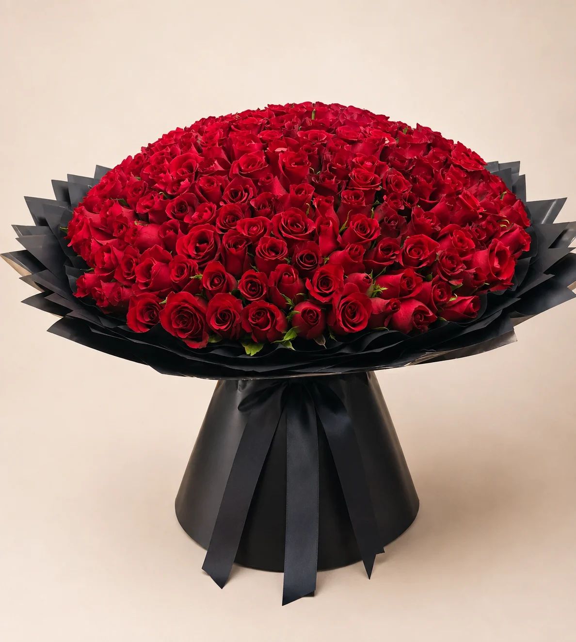 A bold and elegant arrangement of deep red roses, perfect for romantic and special occasions.